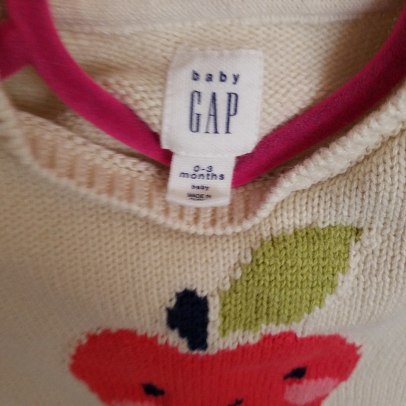 💕🍎 Baby Gap Apple Sweater - Picture 3 of 5